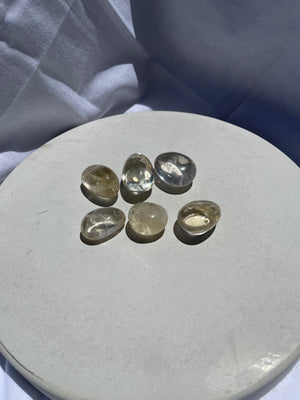 Natural Citrine Palmstone